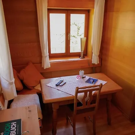ゲストハウス Gaestehaus Berghof 