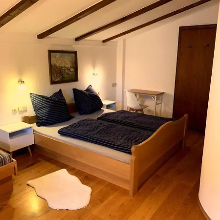 Gaestehaus Berghof 