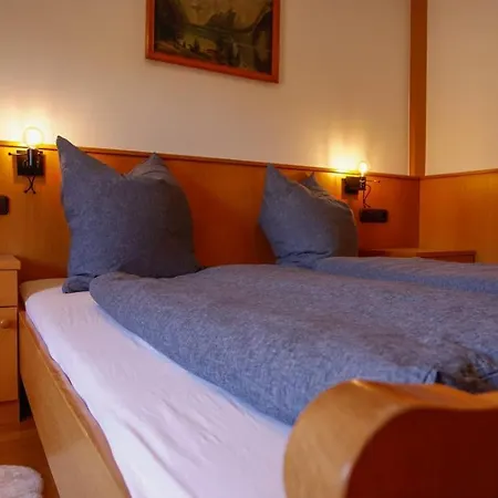Gaestehaus Berghof 